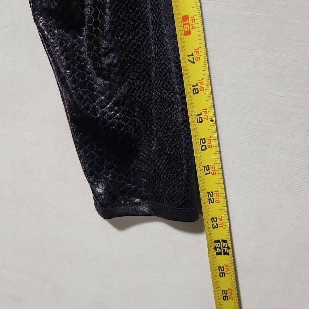 Vintage Tail Tech Women's Size Large Black Faux Leather Crocodile Print Jacket - Picture 9 of 13